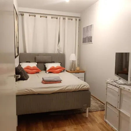 Apartamento 3bed 18 Mins By Metro To Centre *
