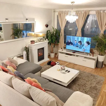 3bed 18 Mins By Metro To Centre