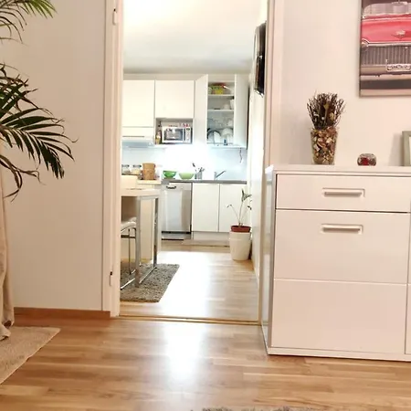 3bed 18 Mins By Metro To Centre Apartamento Helsínquia